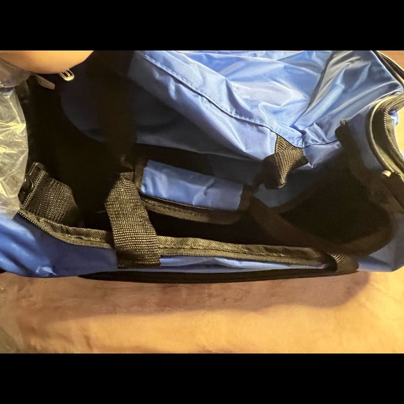 TAGS carry on bag - Picture 6 of 7